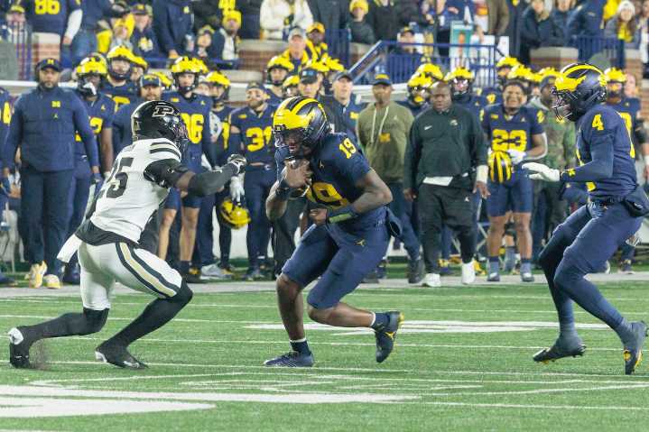 Will Bryce Underwood’s running ability be a weapon for Michigan vs. Ohio State?