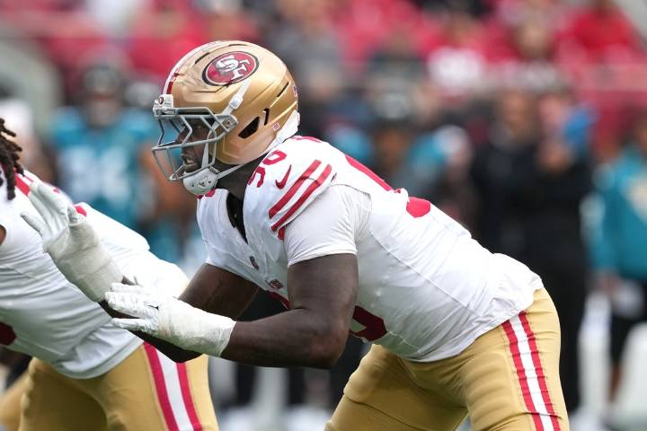 Deadspin | 49ers place DE Mykel Williams (knee) on IR, activate G Ben Bartch