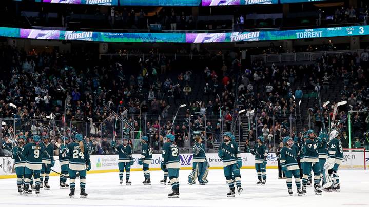 Record crowd watches Frost spoil Seattle Torrent home opener