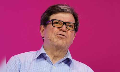 Yann LeCun leaves Meta to launch new AI startup after company cuts 600 AI jobs