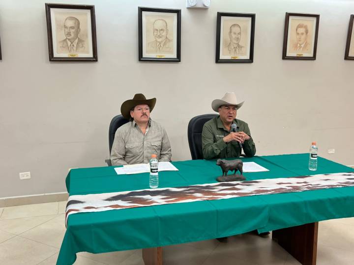 Ganaderos de NL exigen coordinación para exportar de nuevo a EUA