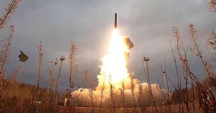 Rusia prepara ensayos nucleares a gran escala tras el anuncio de Trump de reanudar sus pruebas atómicas