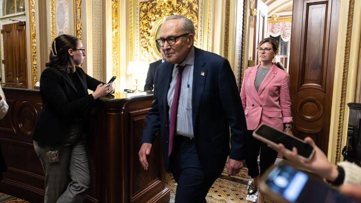 El Senado aprueba divulgación de archivos de Epstein