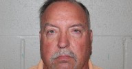 Arraignment set for Benton County Treasurer charged with enticement of a child