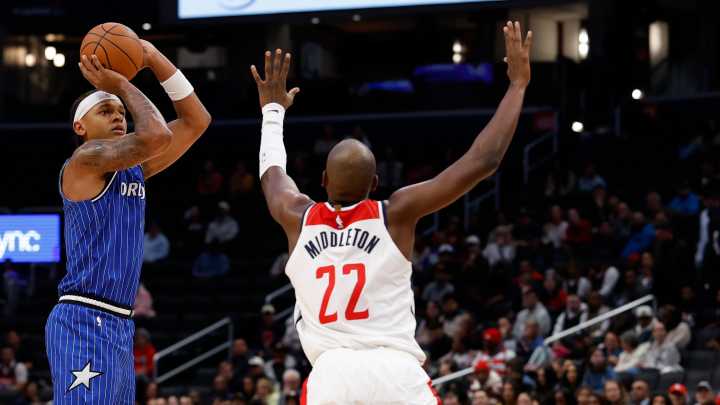 Magic at Hawks odds, picks and predictions