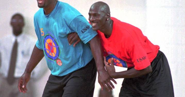 How Rodney Rogers changed the course of a Tar Heel's life