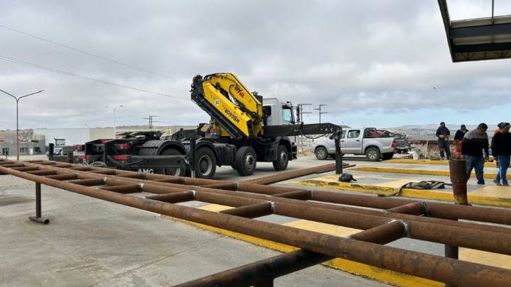 Continúan las reparaciones en la Terminal de Ómnibus de Caleta Olivia tras los daños del temporal
