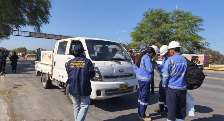 Piura: Intervienen a 16 extranjeros ilegales e incautan mercadería