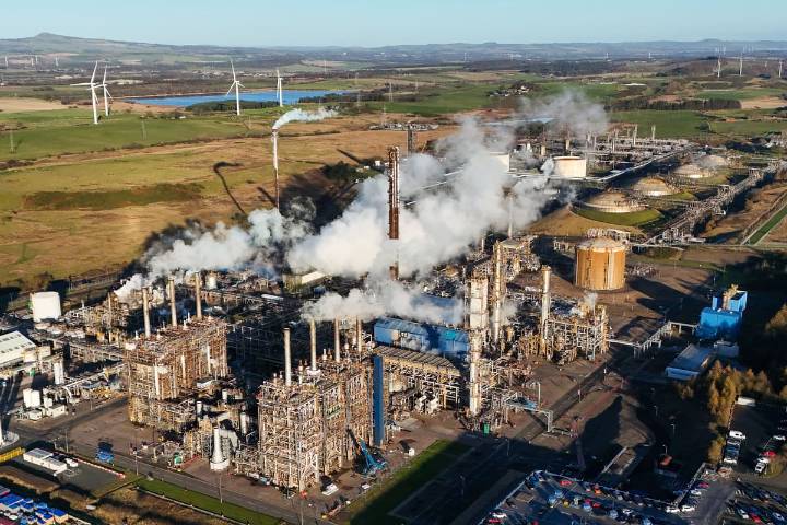 Swinney sparks confusion over Mossmorran jobs comment