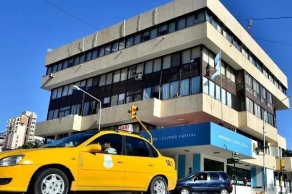 El Municipio fijó la nueva tarifa para los taxis neuquinos