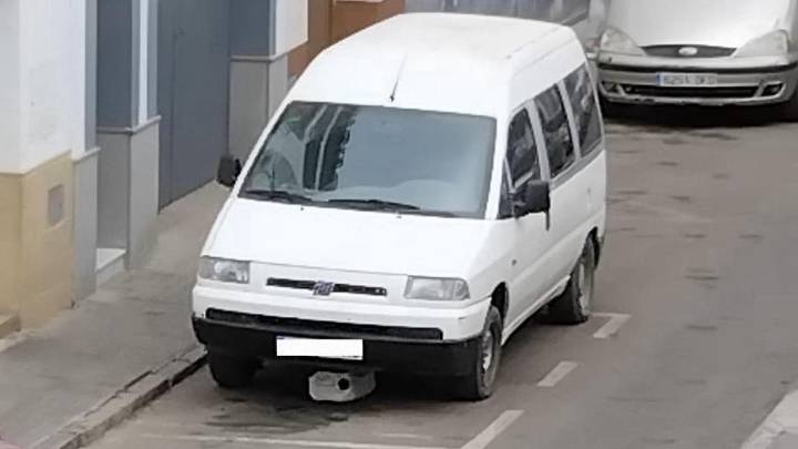 Los vecinos de San José piden más atención a vehículos abandonados