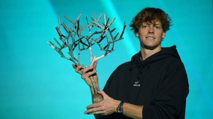 Sinner reclaims No. 1 ranking after beating Auger-Aliassime in Paris Masters final