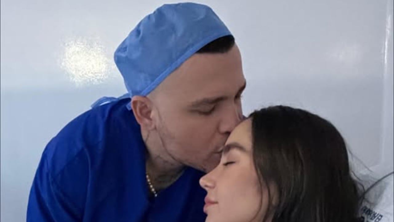 Paola Jara deslumbra con su figura a pocos días de haber dado a luz a su hija Emilia: “Así vamos”