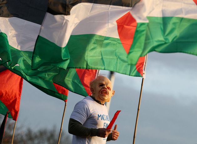 Schools close early amid crowd trouble fears at Aston Villa v Maccabi Tel Aviv match