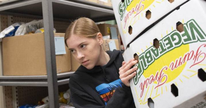 Local food pantries see increased demand amid SNAP uncertainty