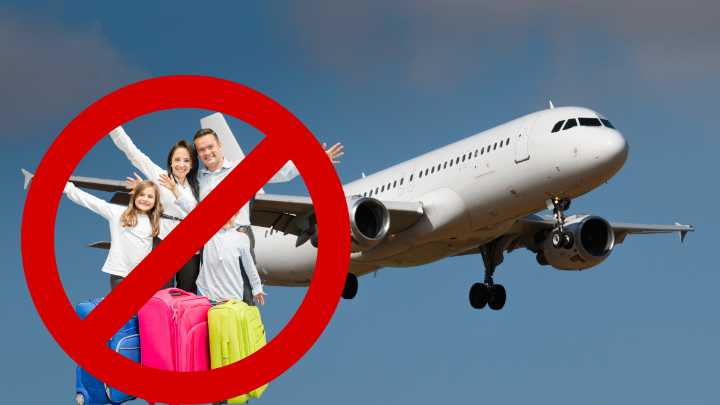 Aerolíneas de Estados Unidos informan a sus pasajeros sobre la reducción de vuelos