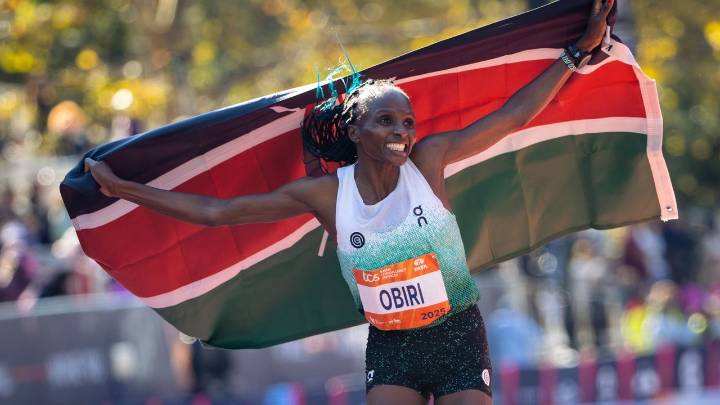Obiri sets women's NYC Marathon course record, Kipruto wins men's race by a fraction of a second