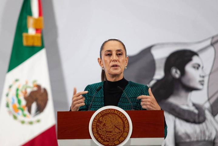 Sheinbaum se lanza contra Calderón: ‘Entonces gobernaba un espurio, ahora es distinto’