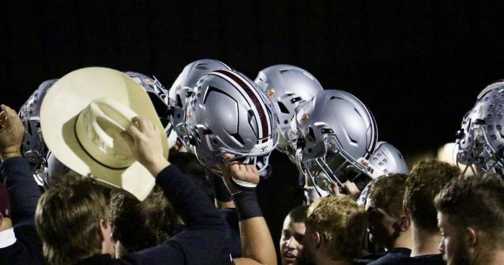 Pulaski and Somerset fight for regional titles in round three