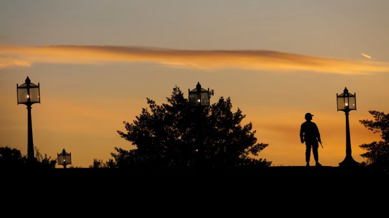 Millones de estadounidenses se convierten en peones del peor cierre del Gobierno de EE.UU. de la historia