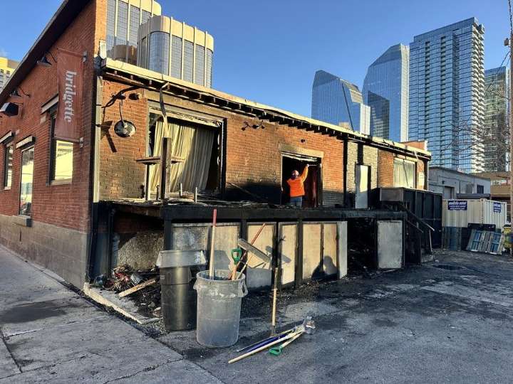 Overnight blaze damages Bridgette Bar, forces temporary closure