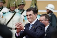 Presidente de Bolivia posesiona a su primer gabinete de ministros: Conozca quiénes son