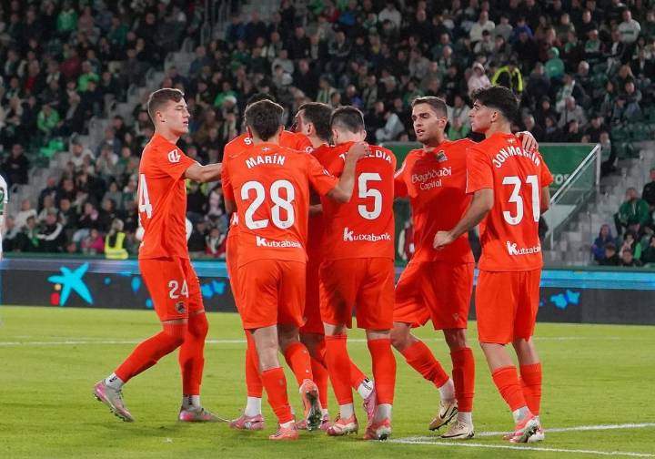 El 1x1 de los jugadores de la Real ante el Elche