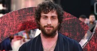 Aaron Taylor-Johnson is Shirtless & Covered in Blood in First ‘Werwulf’ Set Photos | Aaron Johnson, aaron taylor johnson, Newsies 