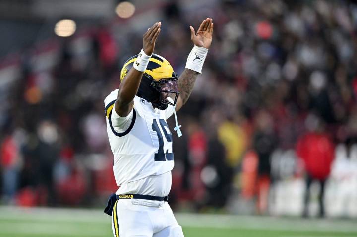 Michigan at Maryland: Wolverines cruise, keep Playoff on the table heading into Ohio State