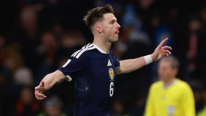 Tierney lleva el delirio a Escocia y manda a Dinamarca a la repesca