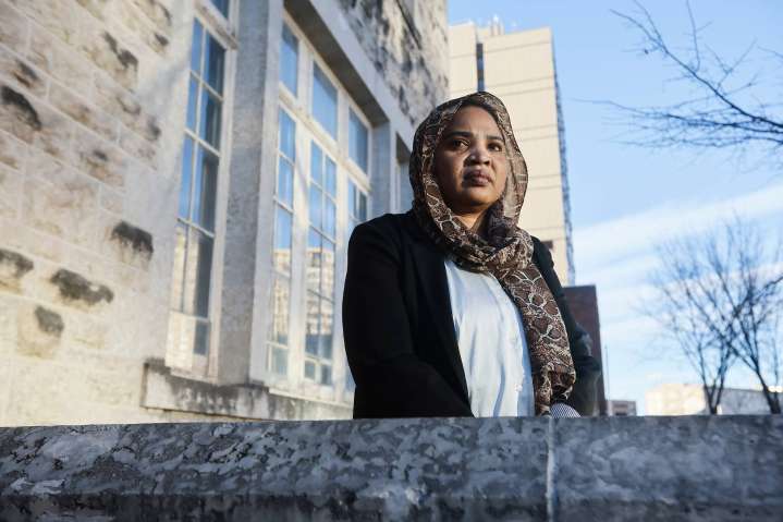Winnipeg woman who fled Darfur in 2007 fears for relatives, friends amid famine, bloodshed in hometown