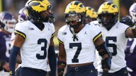 Michigan stays put in College Football Playoff rankings