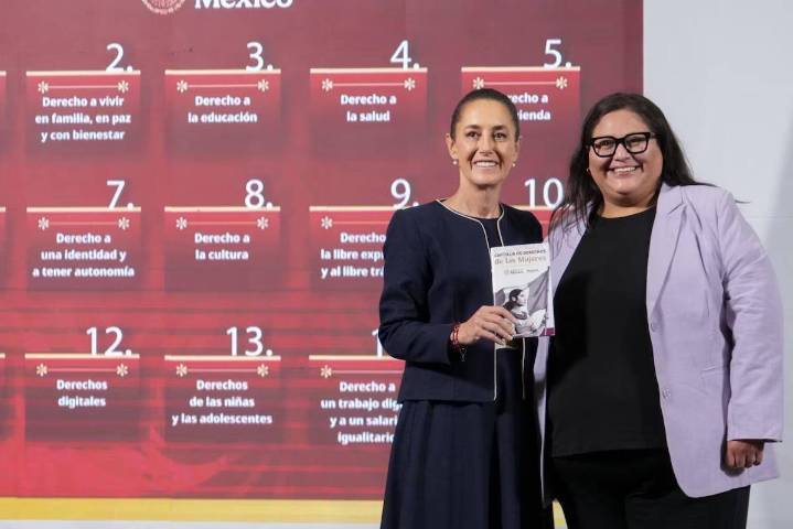 ‘Ha sido un éxito’: Citlalli Hernández celebra entrega masiva de la Cartilla de Derechos de las Mujeres
