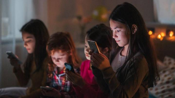 Australia: en qué consiste la prohibición del acceso a las redes sociales a los menores de 16 años y cómo la van a implementar