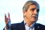 Caputo dio detalles de la futura reforma tributaria y le hizo una promesa al sector asegurador