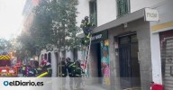 Un fallo eléctrico provoca un incendio en una vivienda de la calle Fuencarral y deja diez intoxicados por humo