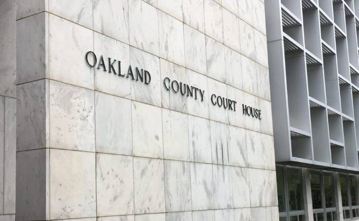 Case advances against man facing safe storage violation charge after child shot himself