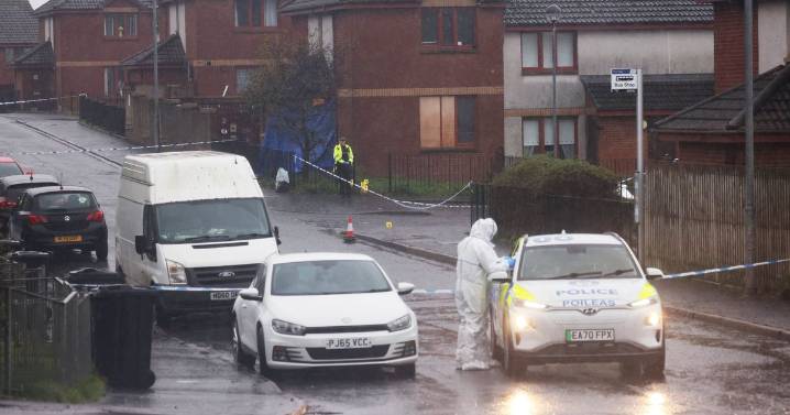 Body found in Kilmacolm field as three men arrested after forensic cops comb Greenock street
