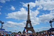 Deadspin | Team president says Saints to play first NFL game in Paris