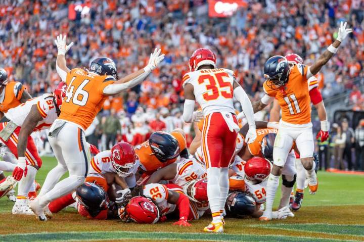 Chiefs in jeopardy of losing AFC West for first time since 2015
