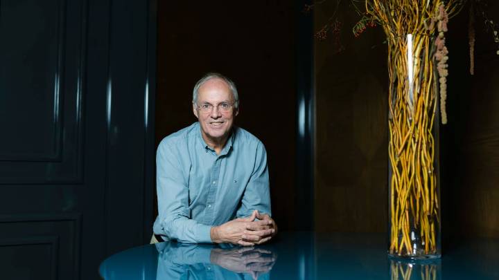 Hans Clevers, biomédico: “Si tuviera cáncer de colon, podría cultivar mi propio tumor, probarlo con fármacos y observar cuál lo elimina”