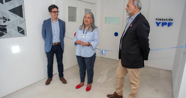 YPF y la UNRN inauguraron un laboratorio en el Alto Valle para incentivar la geología en estudiantes