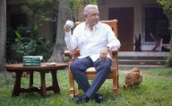 AMLO reaparece en redes; presenta su nuevo libro "Grandeza"