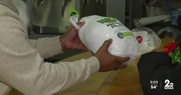 American Legion Post 22 gives away free turkeys to veterans in Towson