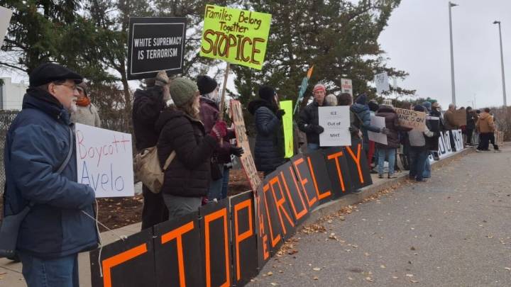 ‘Avelo out MHT': NH protests continue against budget airline operating ICE flights