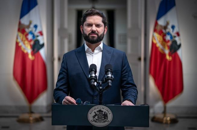 Presidente Boric encabeza delegación chilena en Cumbre Pre