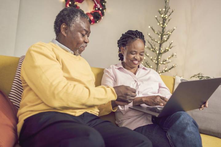 Scammers don’t take holidays: How to help protect your money this season