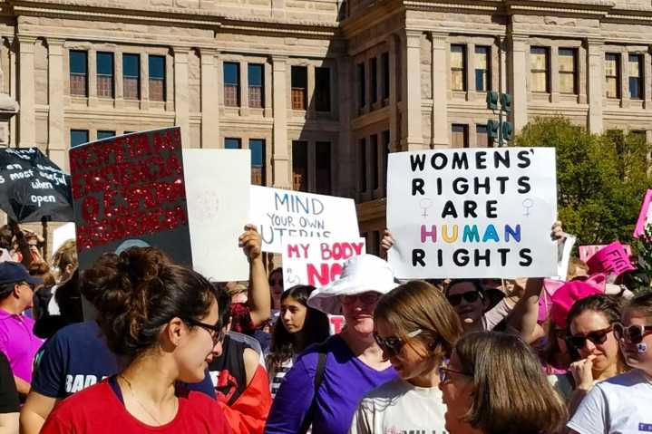 More young women want to leave the U.S. for Canada: poll