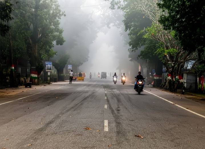 Cold wave and dense fog persist in Kandhamal as temperature remains below 15°C