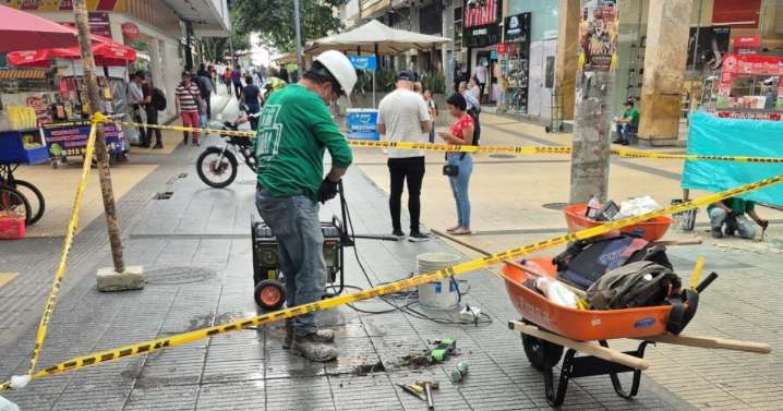 Estas obras inquietan en plena temporada decembrina ¿beneficio o riesgo para comerciantes?